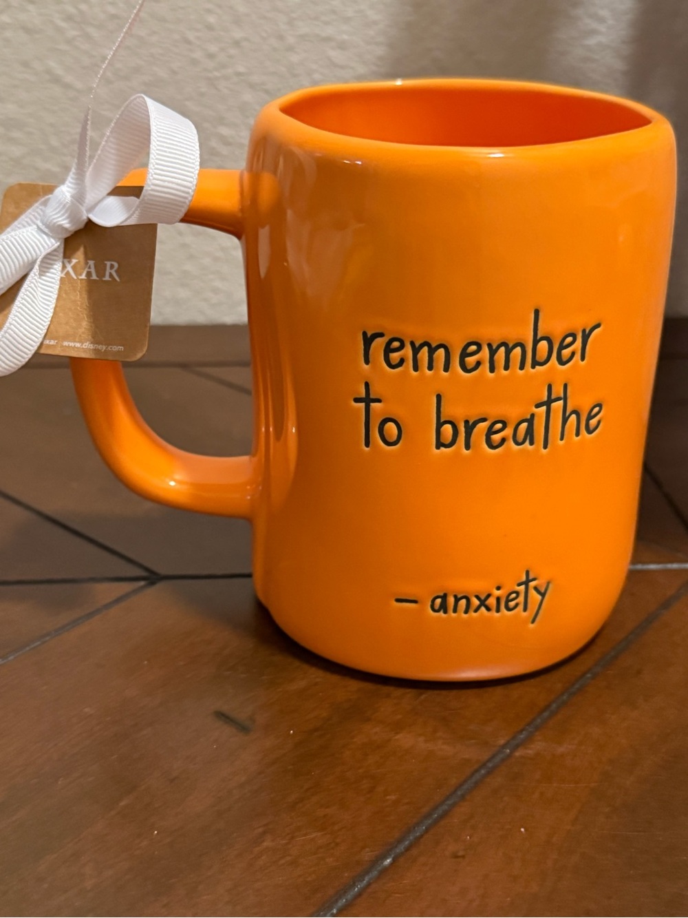 Rae Dunn x Disney Pixar Inside Out Orange Mug ‘Remember to Breathe - ANXIETY’ - Picture 6 of 7